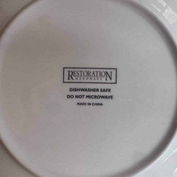 Naughty Elf Plates - Holiday Elf Themed Plate Set of 2 - Picture 4 of 4